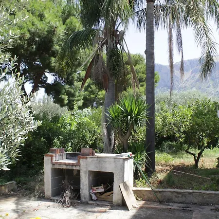 Villa Giu, Indipendent Villa Near Airport And Sea Holiday home *