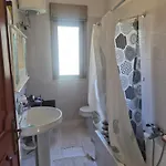Giu, Indipendent Near Airport And Sea Σπίτι διακοπών